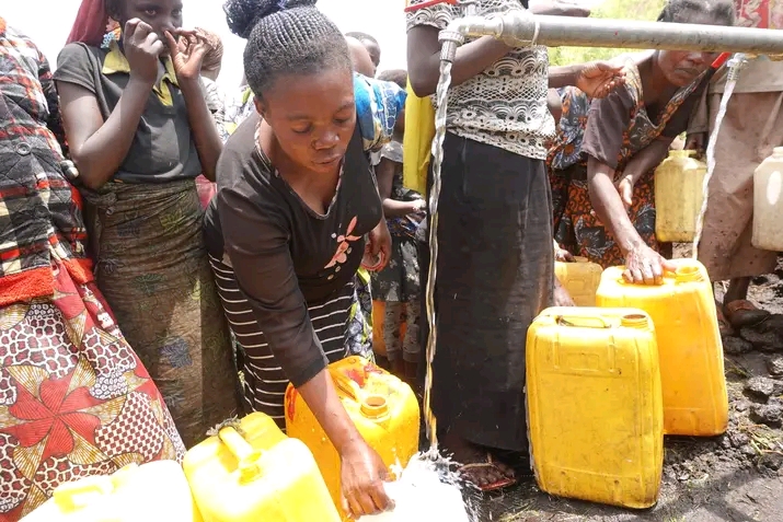 Sud-Kivu : l&rsquo;eau insalubre, santé en crise et environnement en péril à Kitutu